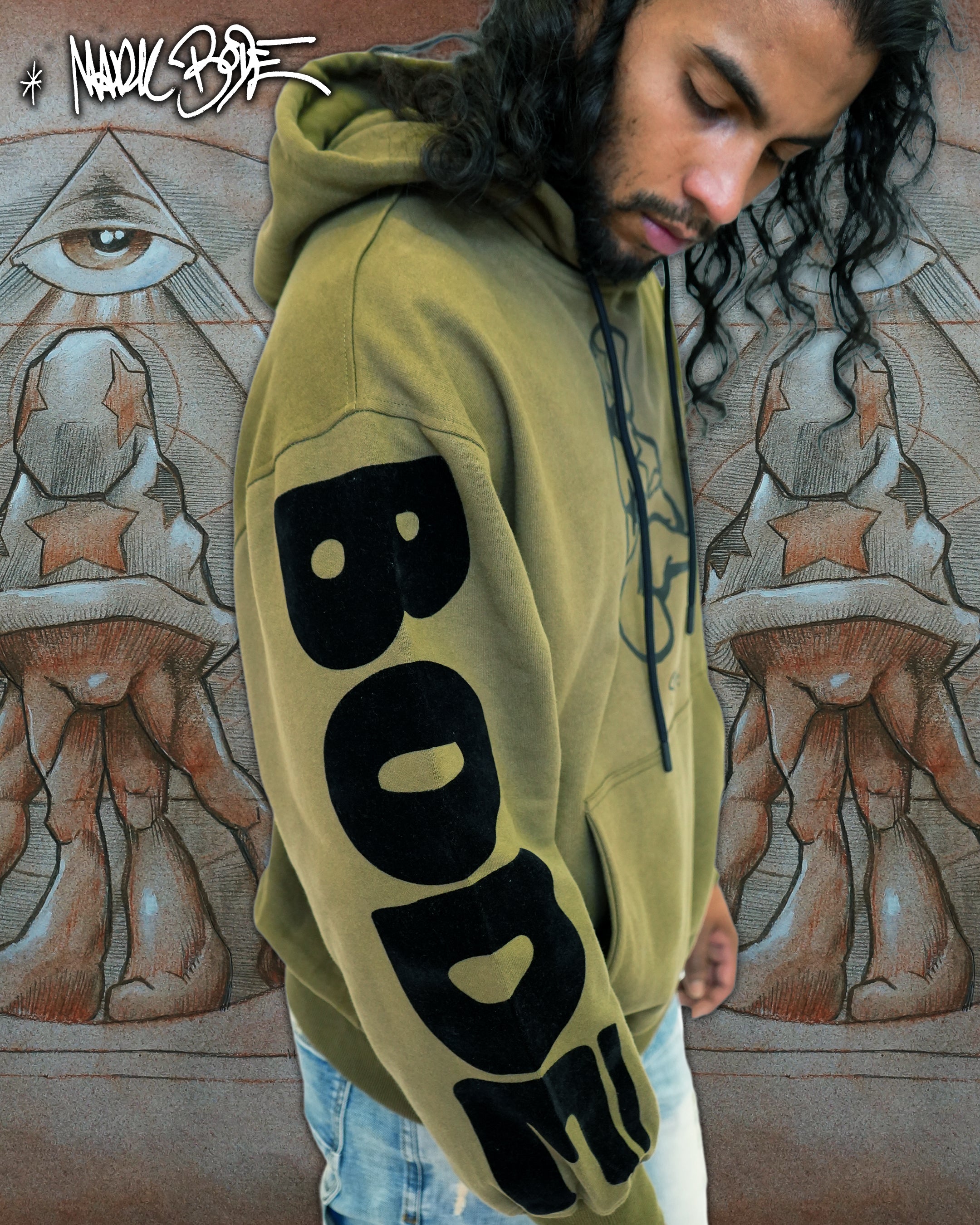 Sudadera con capucha de punto Cheech Chilling Olive de Mark Bodē