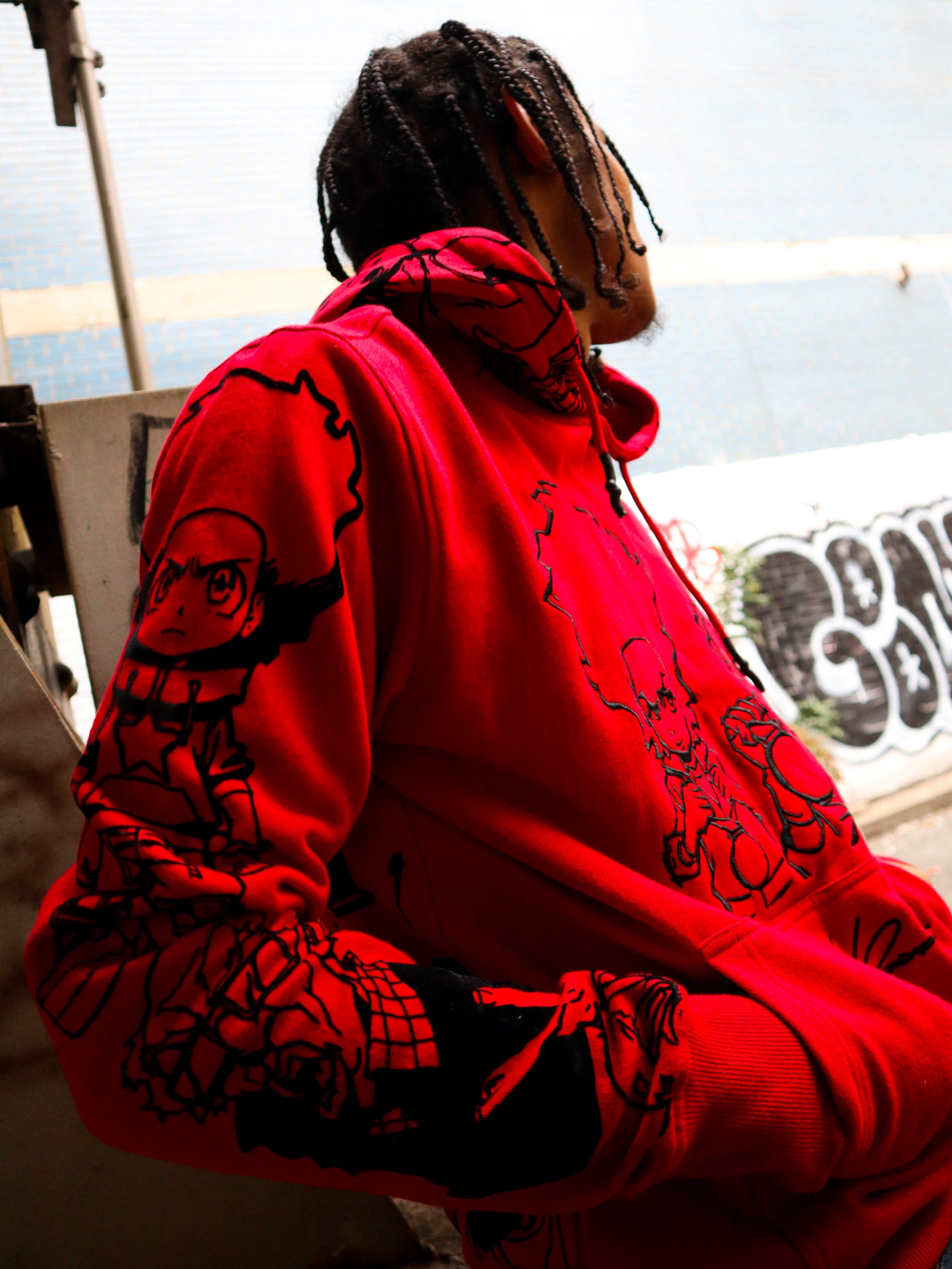 deKryptic x The Boondocks - Sudadera con capucha roja con contorno de ganadores de oro