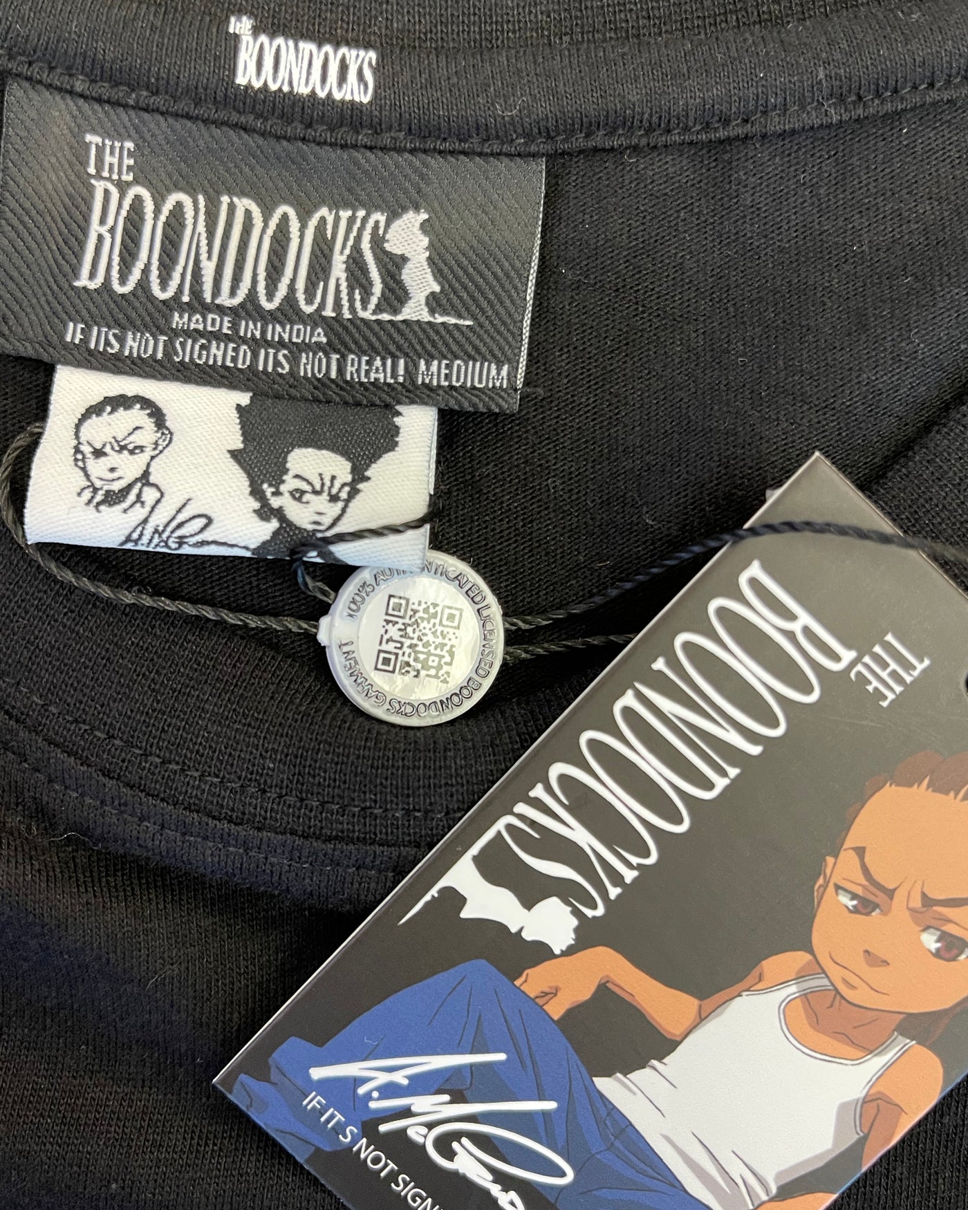 deKryptic x The Boondocks - The Boondocks Salute Black T-Shirt