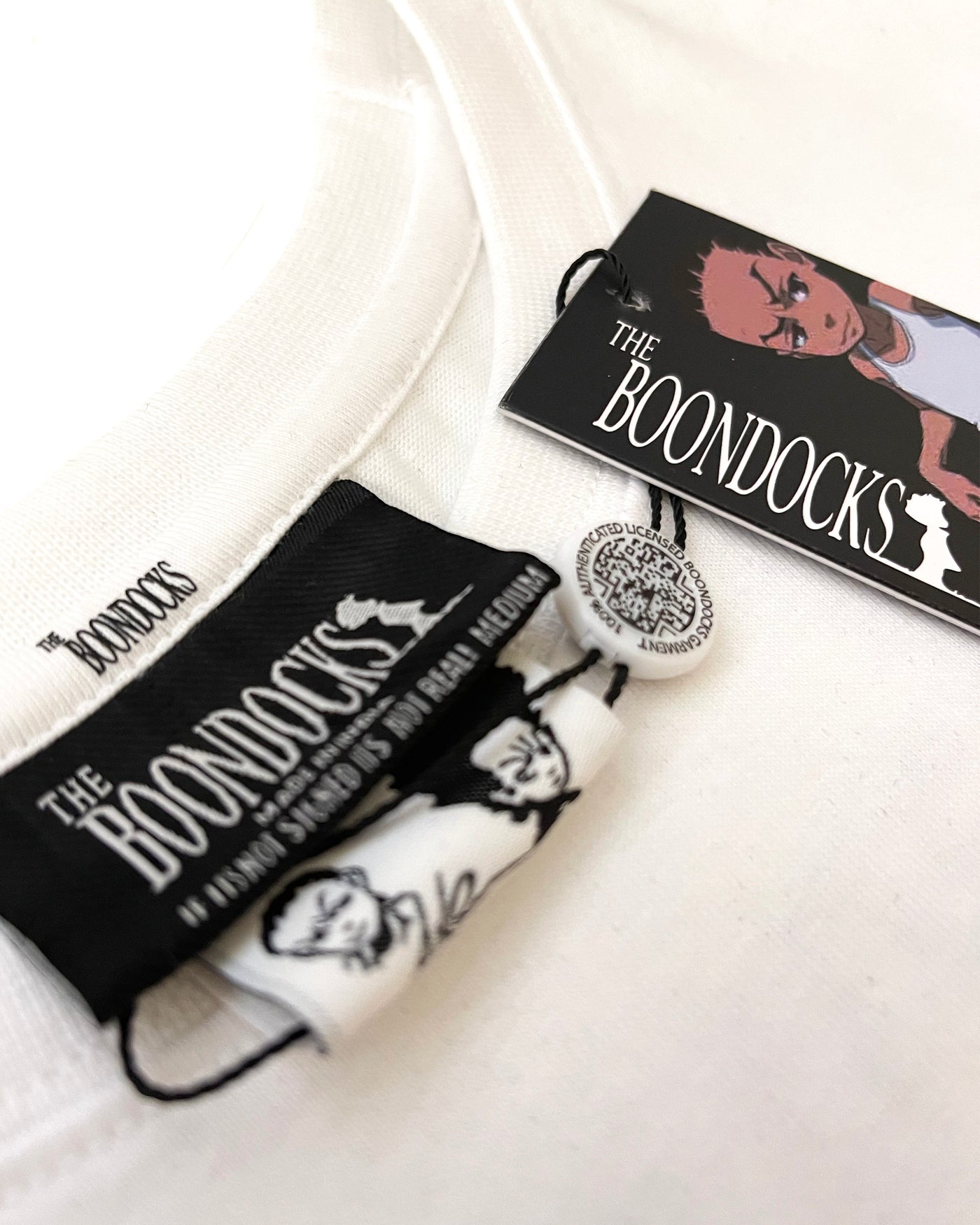 deKryptic x The Boondocks - Huey Boondocks Logo Embroidered White T-Shirt